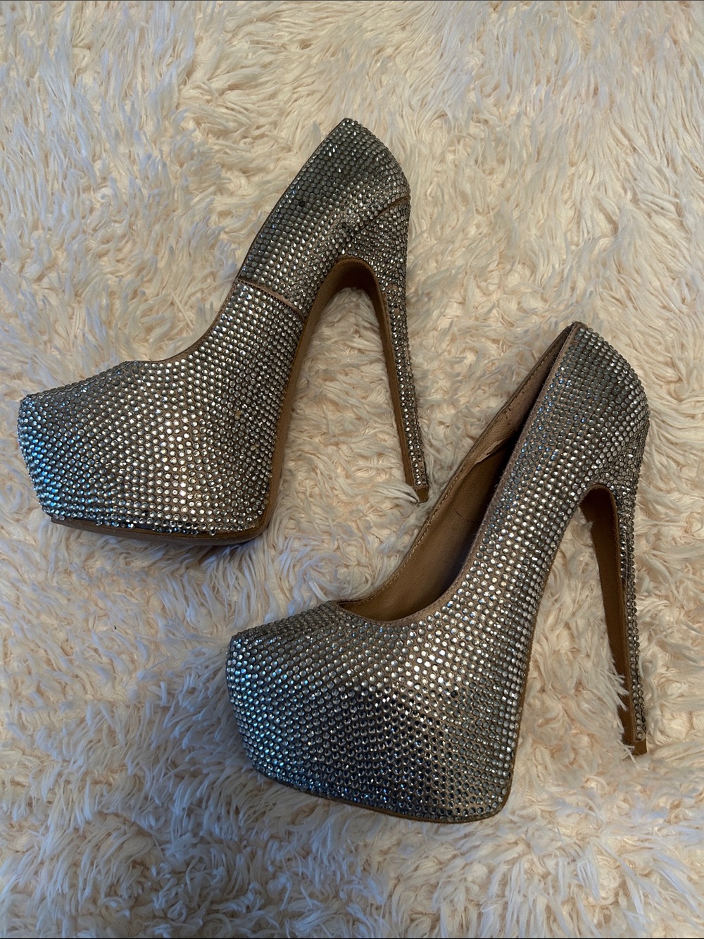 Steve Madden Silver Rhinestone Platform Heels - Picture 4 of 11